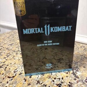 McFarlane Mortal Kombat 11 Sub-Zero Glow In The Dark Gold Label Limited Edition